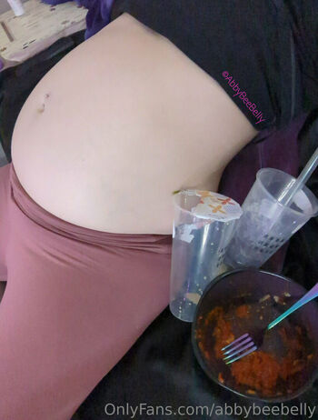 abbybeebelly