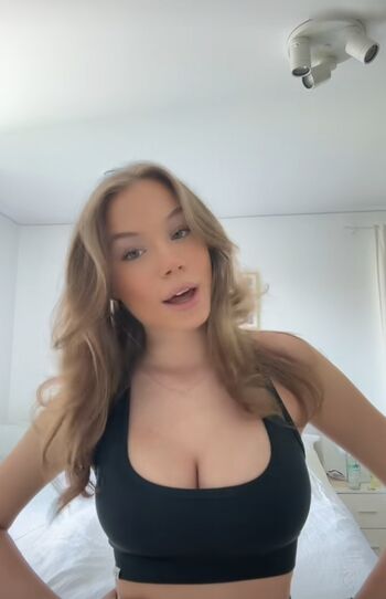 actuallyyhelen
