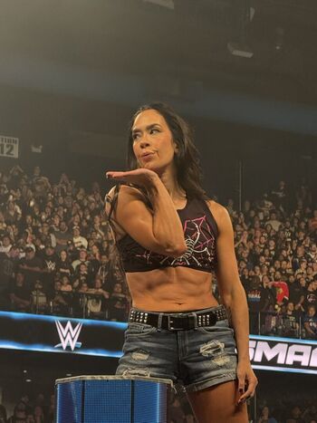 AJ Lee