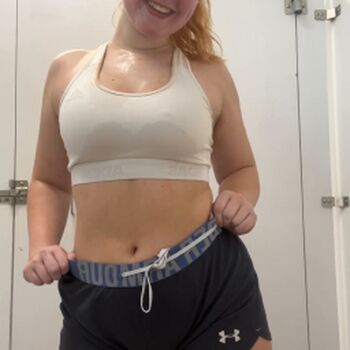 Alanarose8