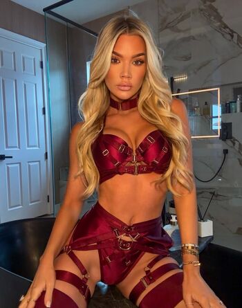 Alexa Collins