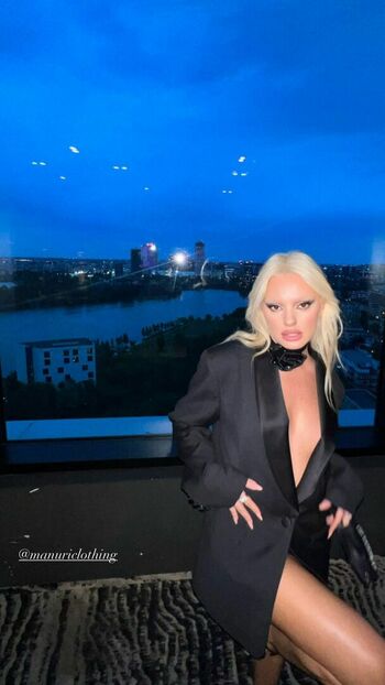 Alexandra Stan