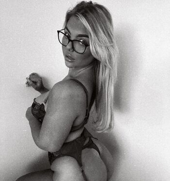 alexiagray