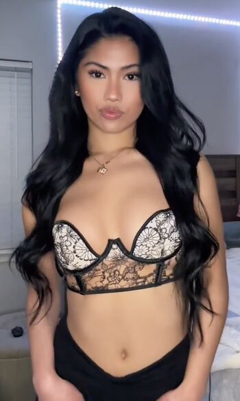 Alyanna Joelle