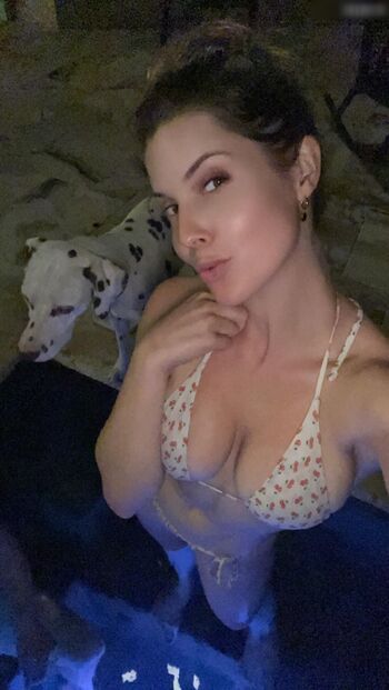 Amanda Cerny