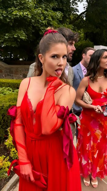 Amanda Cerny