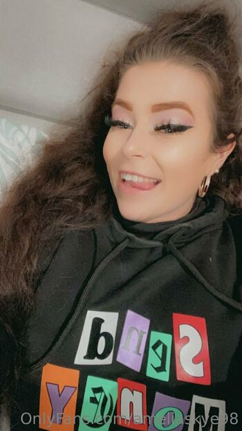ameliaskye98