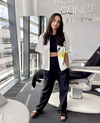 Amira Pocher
