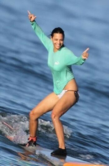 Amira Pocher