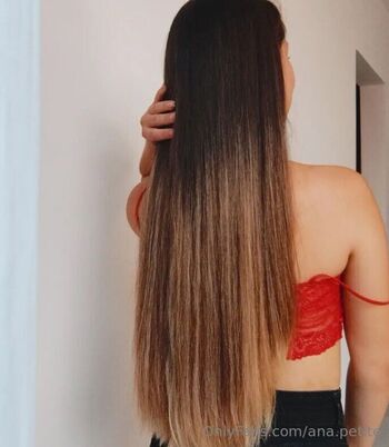 ana.petite