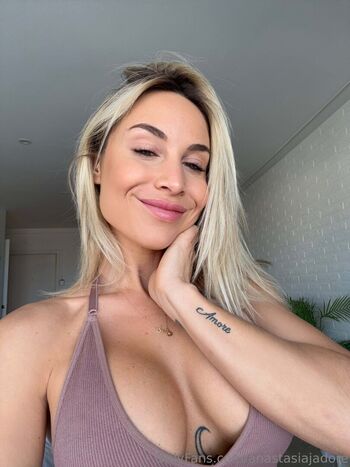 anastasiajadore