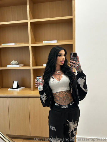 angelamazzantiprivate