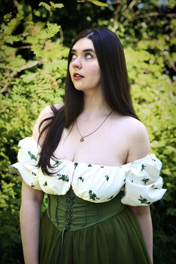 Angelika Seleznova