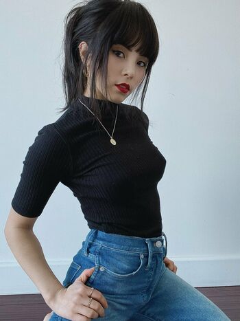 Anna Akana