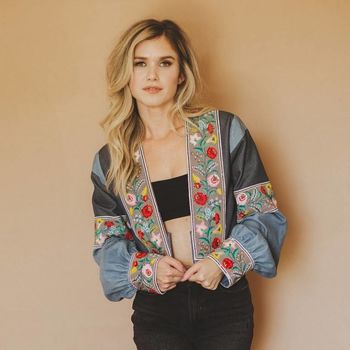 Anna-Marie Dobbins