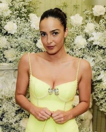 Anna Shaffer