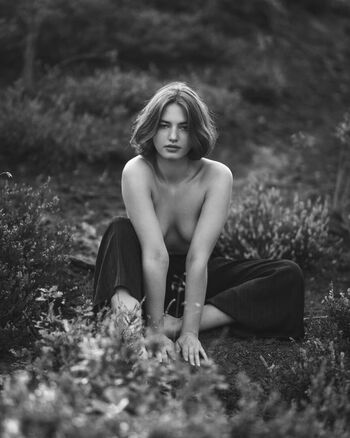 Anna Täuber