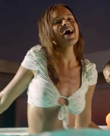 Anna Zak