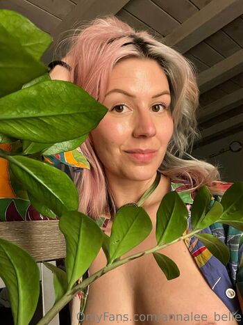 Annalee Belle