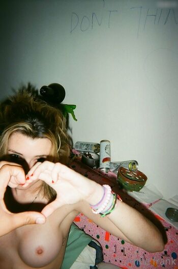 Anne Freak