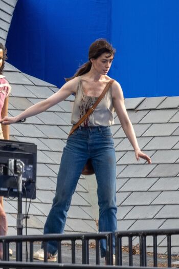 Anne Hathaway