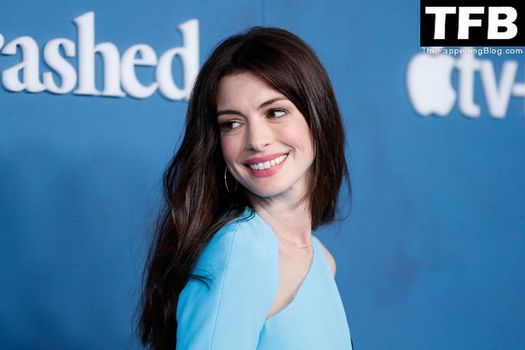 Anne Hathaway