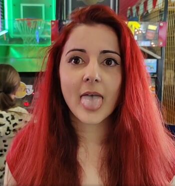 AnnieFuchsia
