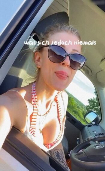 Annisophie_