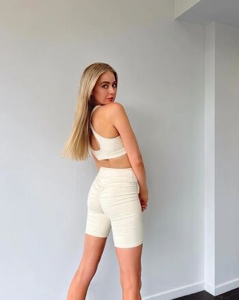 April Rose Pengilly