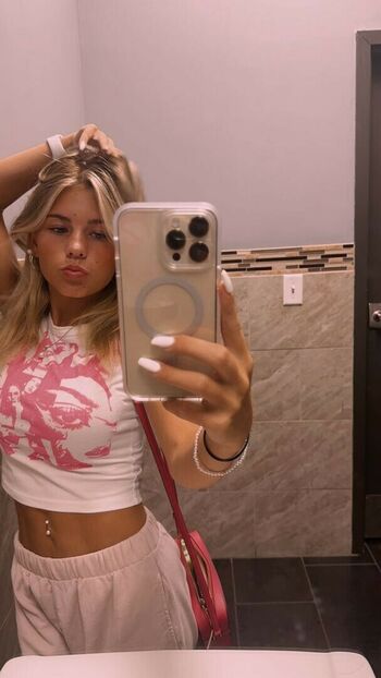ari_booooooooooo