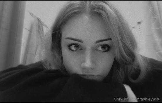 ashley_waifu