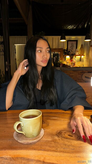asian_lili