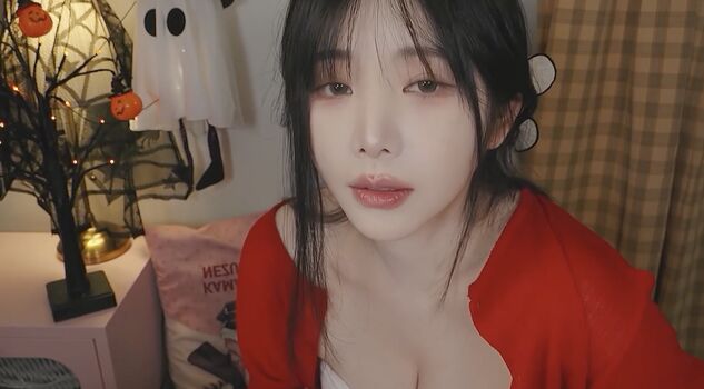 ASMR Yoon Ying