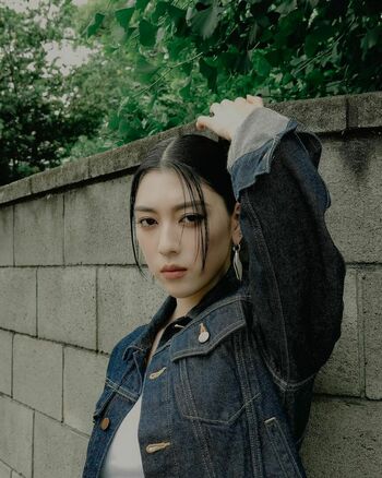 Ayaka Miyoshi