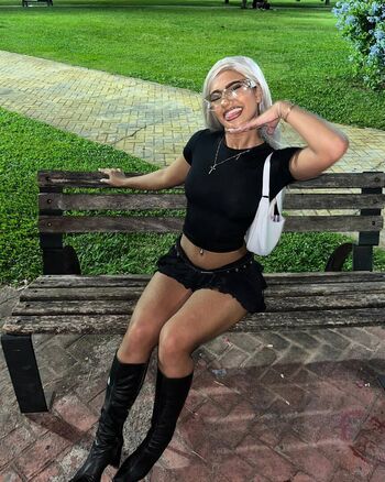 baddiejuu