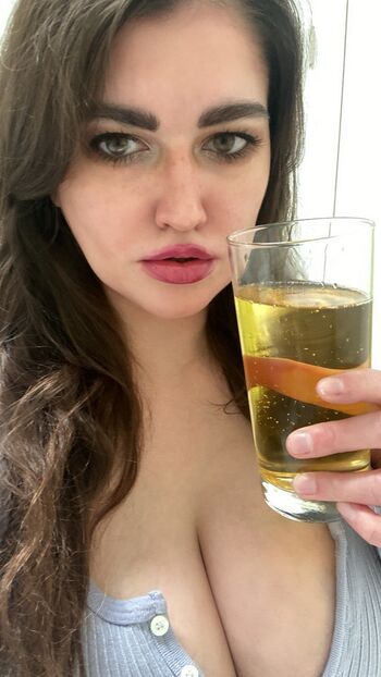 Bailey Moon