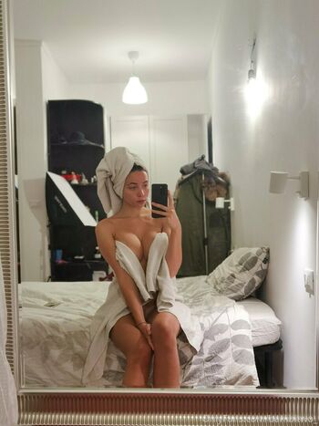 Bambitwo_