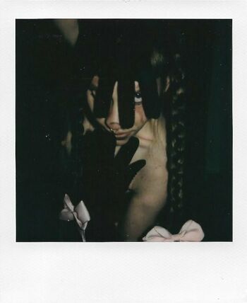 bb.apathy