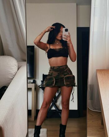 Becky G