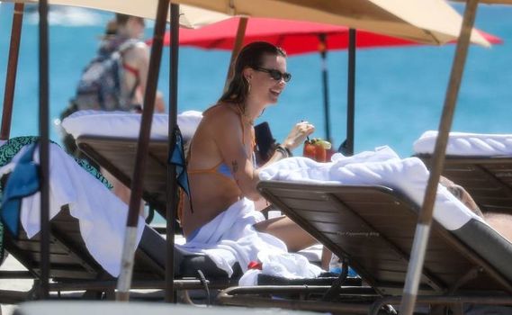 Behati Prinsloo
