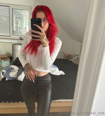 bekki_red