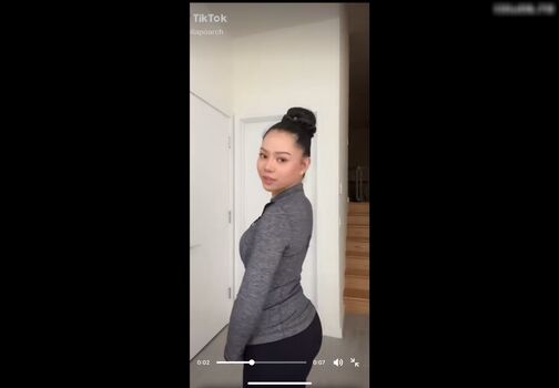 Bella Poarch