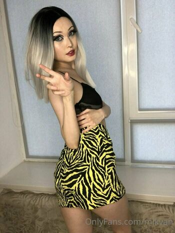 bgggx