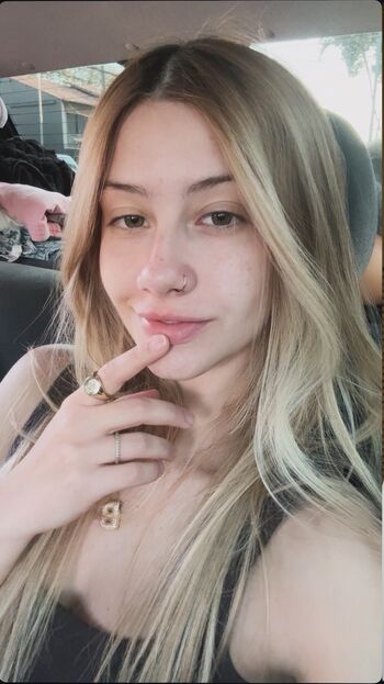 Bia Monteiro