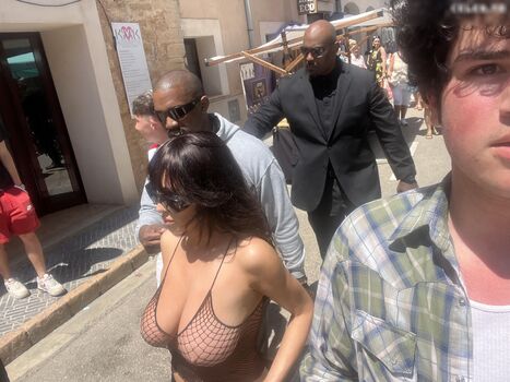 Bianca Censori