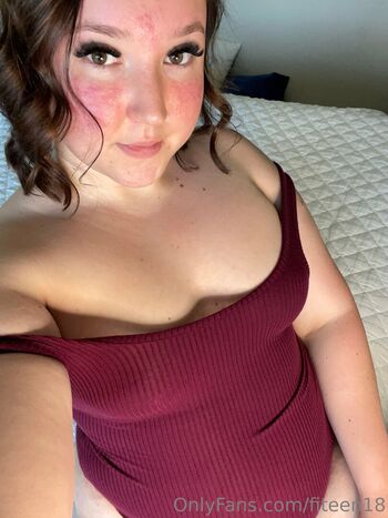 bisexualcollegegirl