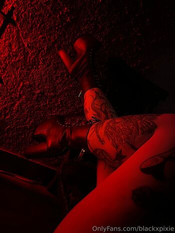 blackxpixie