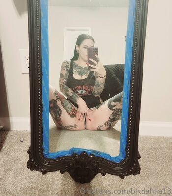 blkdahlia13