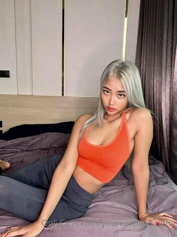 blondasian