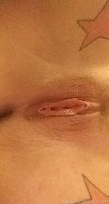 blonde_honey22